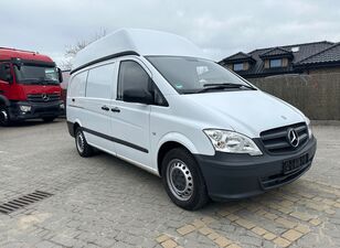 Mercedes-Benz VIITO Kombi-Lieferwagen