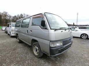 minibus combi Nissan CARAVAN VAN