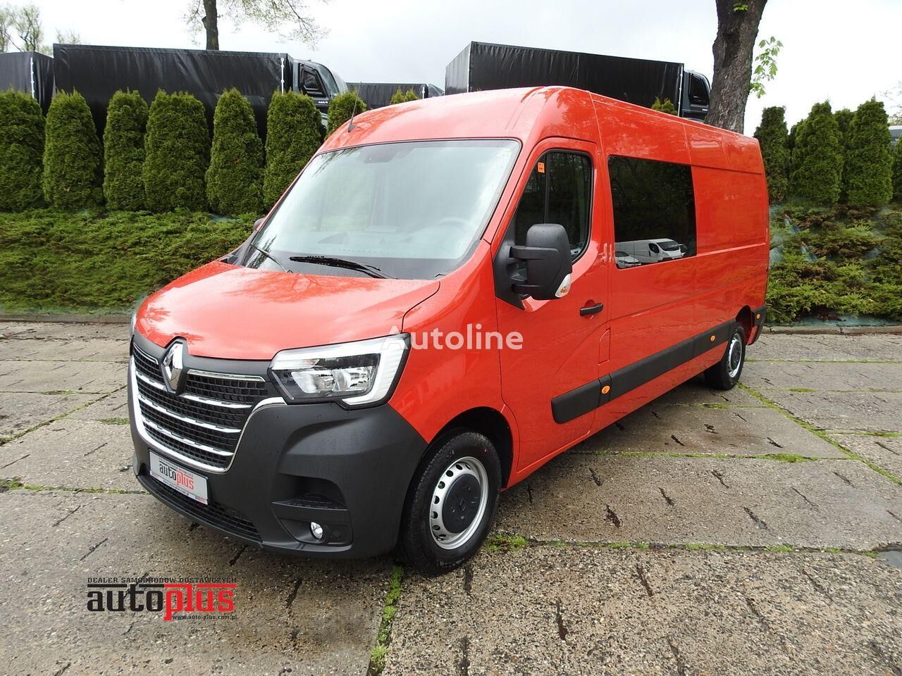 новый грузопассажирский микроавтобус Renault MASTER NOWY FURGON BRYGADÓWKA 7 MIEJSC KLIMATYZACJA TEMPOMAT LED