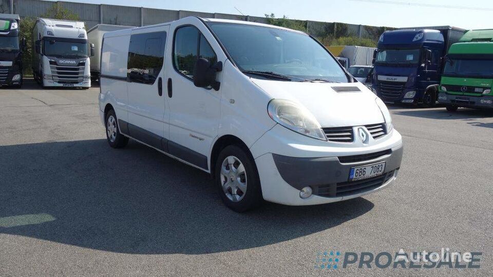 Renault TRAFIC 2,0 TDCi furgoneta combi