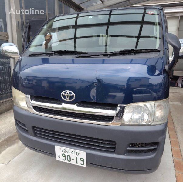 kaubareisi kaubik Toyota HIACE VAN