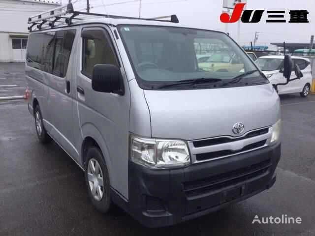 minibus combi Toyota HIACE VAN