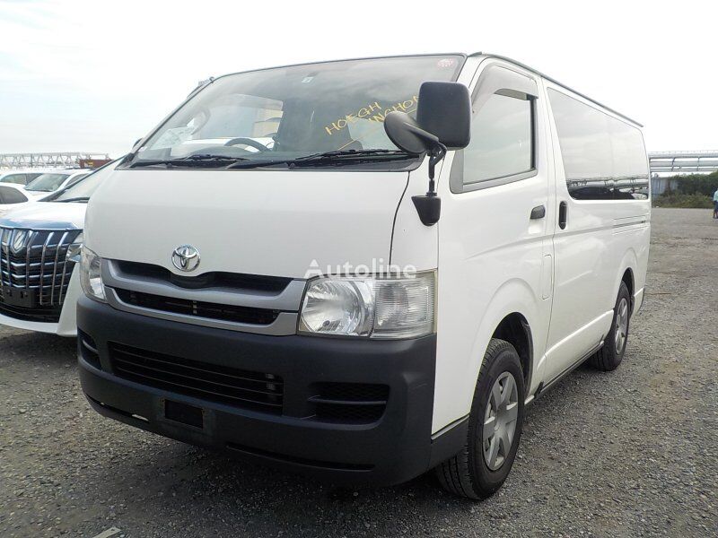 minibus combi Toyota HIACE VAN