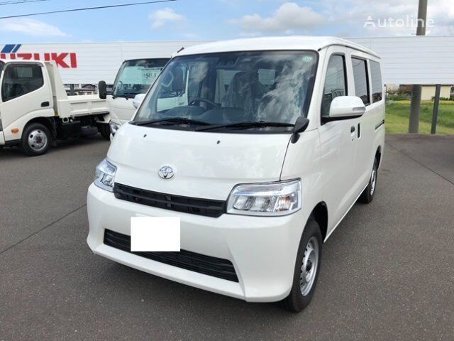 ون مخصوص حمل بار و مسافر Toyota TOWNACE VAN