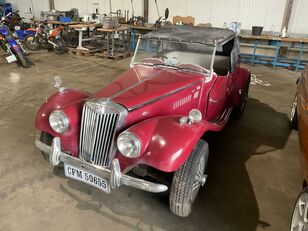 cabriolet MG Replica voertuig