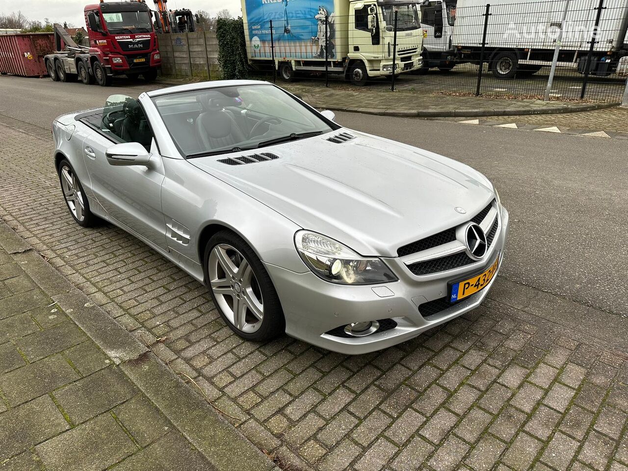 кабриолет Mercedes-Benz SL350