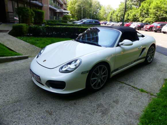 decapotabilă Porsche SPYDER