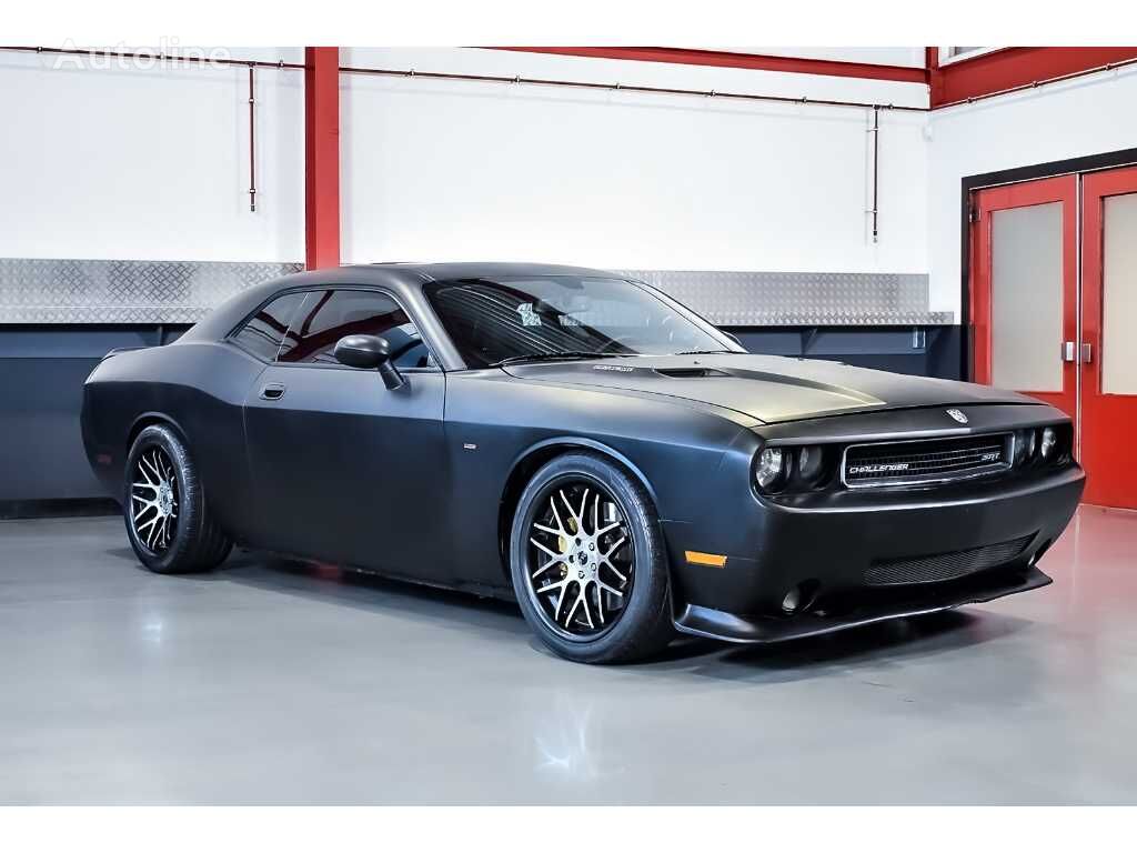 купе Dodge Challenger SRT8 Coupe 6,1L V8 HEMI