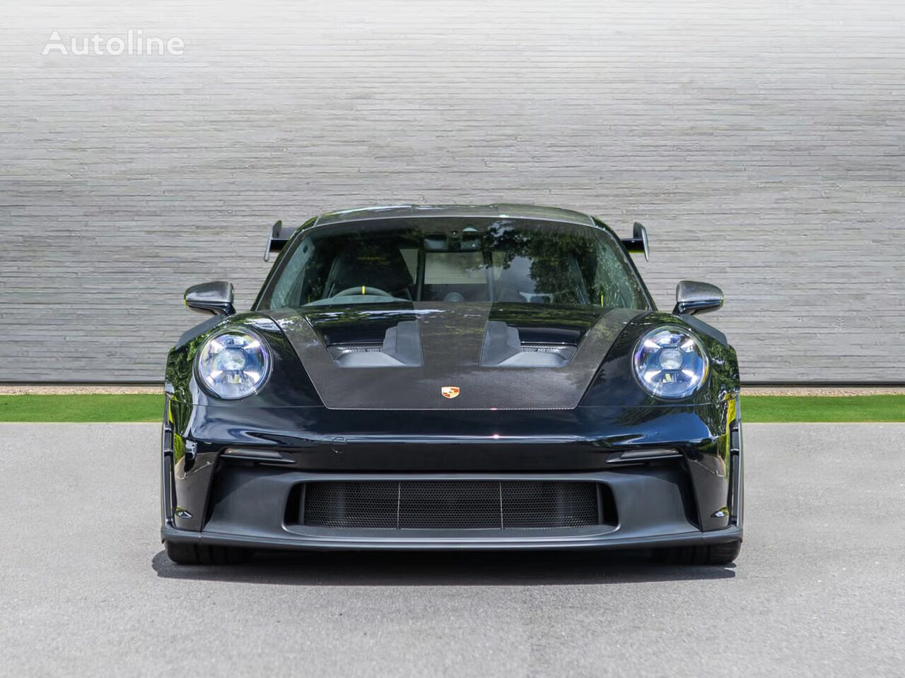 new Porsche 911 GT3 RS coupe