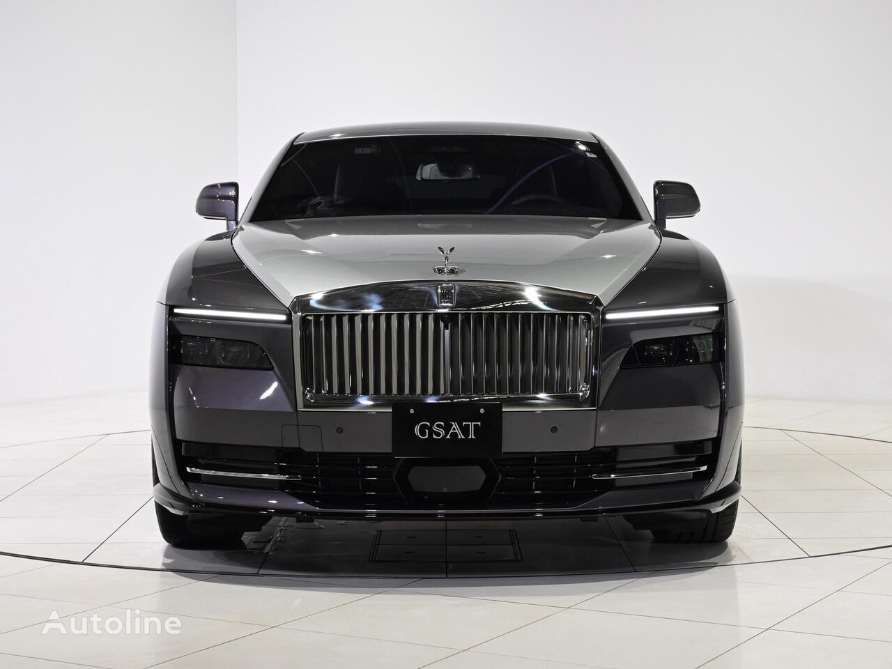 Rolls-Royce SPECTRE kupe