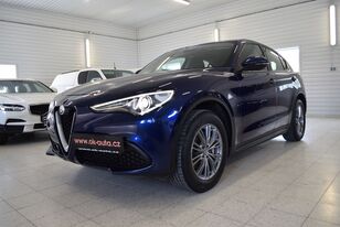 crossover Alfa Romeo Stelvio,  2.2 JTD Q4