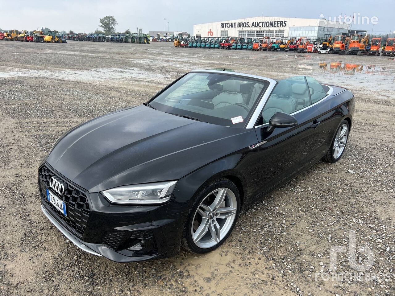 سيارة كروس أوفر Audi A5 Cabrio S-Line Quattro S tronic