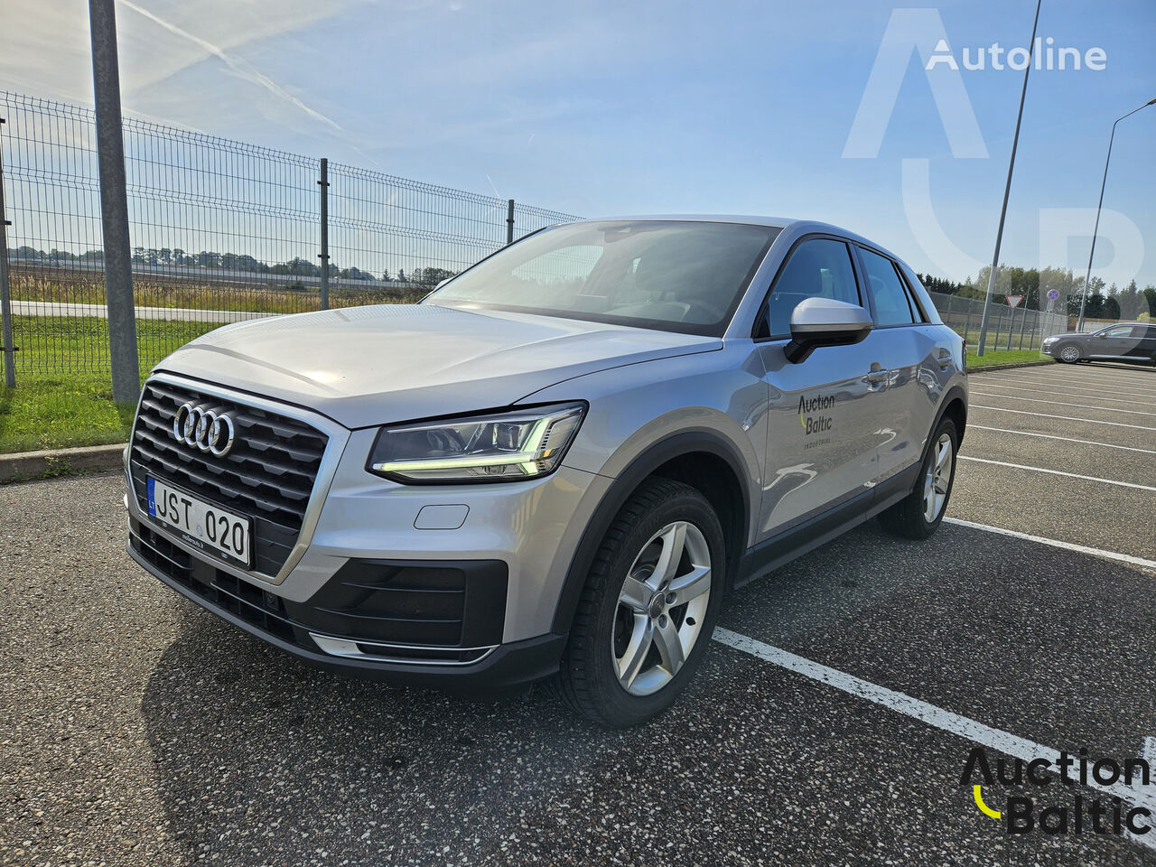 سيارة كروس أوفر Audi Q2