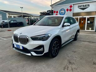 crossover BMW X1 SDRIVE 1.5 D endommagé