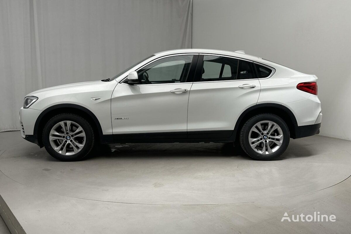 سيارة كروس أوفر BMW X4