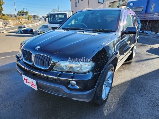 кроссовер BMW X5