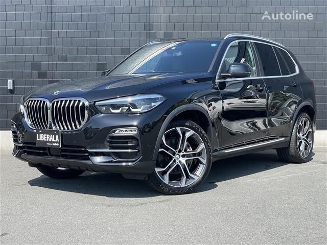 سيارة كروس أوفر BMW X5