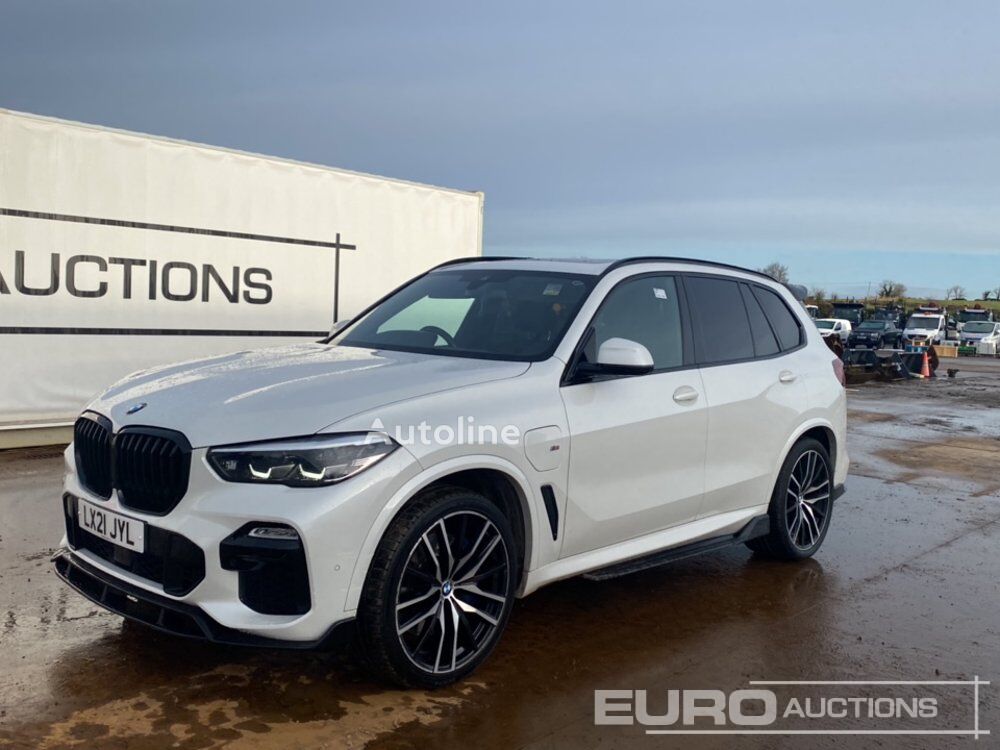 кроссовер BMW X5 45E M SPORT