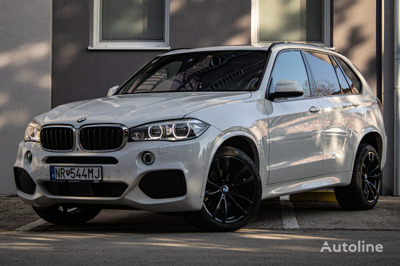 кроссовер BMW X5 xDrive30d A/T