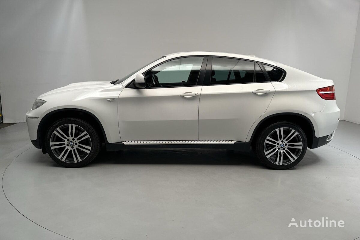 BMW X6 crossover