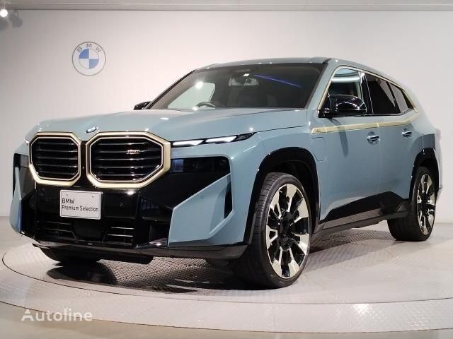 BMW XM crossover