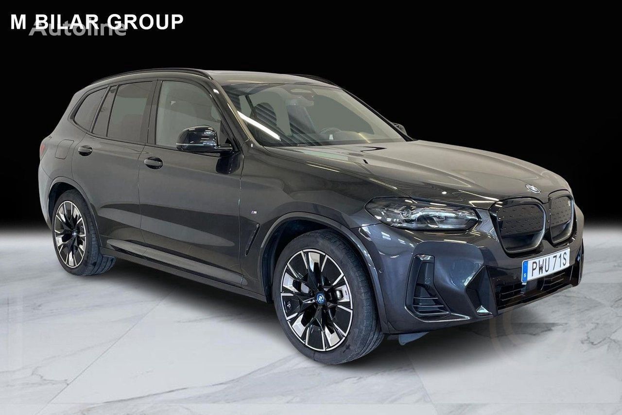 BMW iX3 crossover