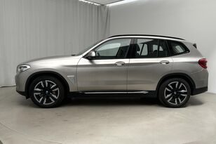 crossover BMW iX3