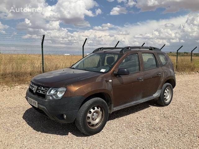 кроссовер Dacia DUSTER