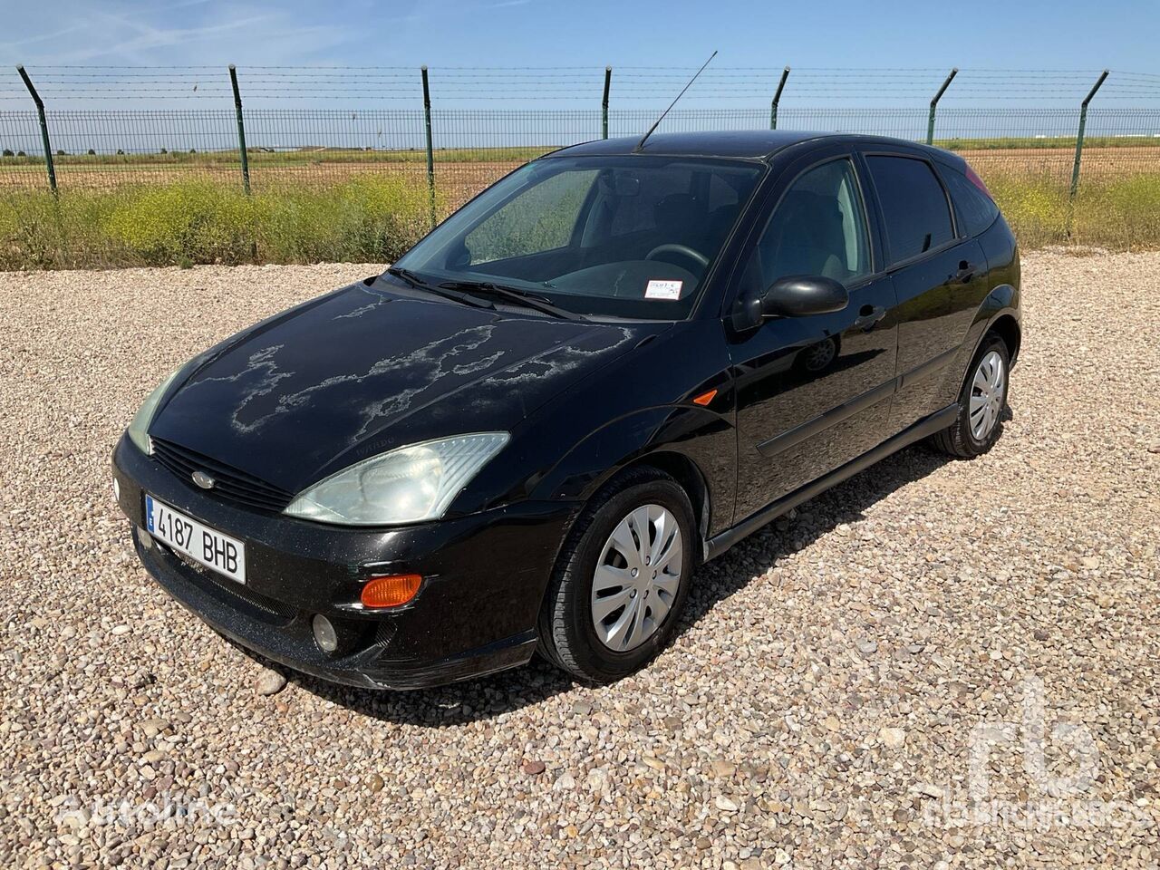 кроссовер Ford FOCUS