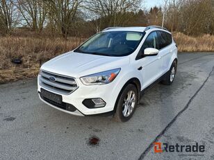 кроссовер Ford Kuga 2,0 Tdci Titanium