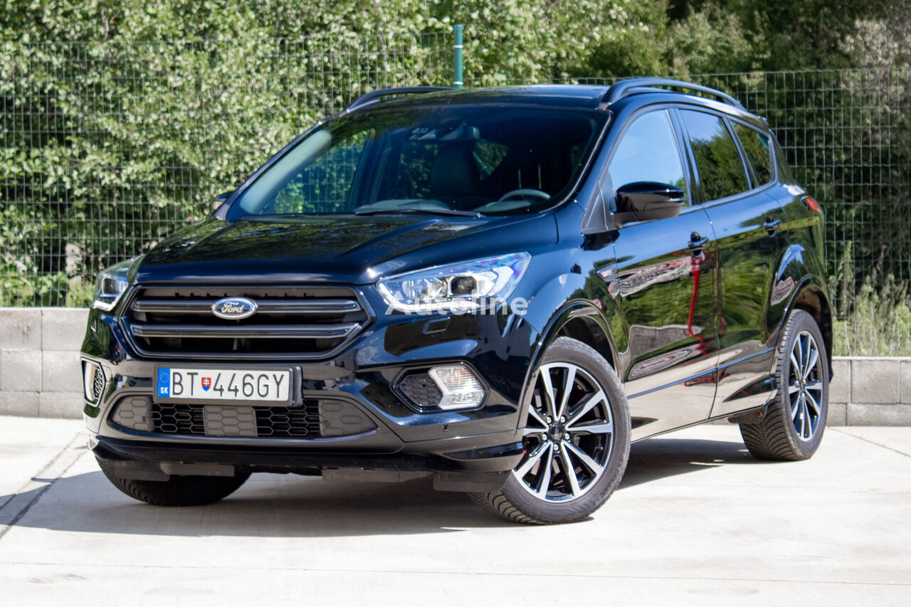 кроссовер Ford Kuga / ST LINE/ AUTOMAT/ 230HP/ TOP STAV/