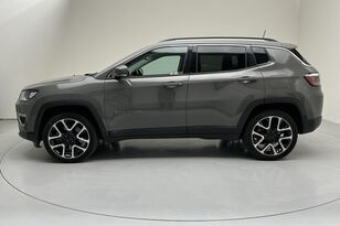 Jeep Compass crossover