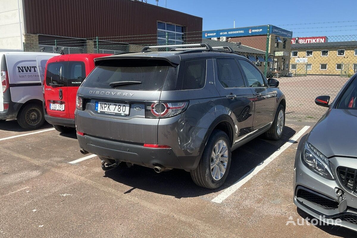 кросоувер Land Rover Discovery