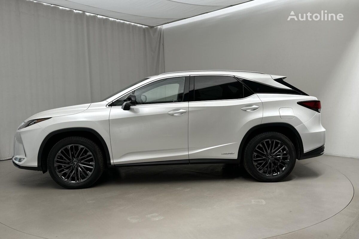 Lexus RX crossover