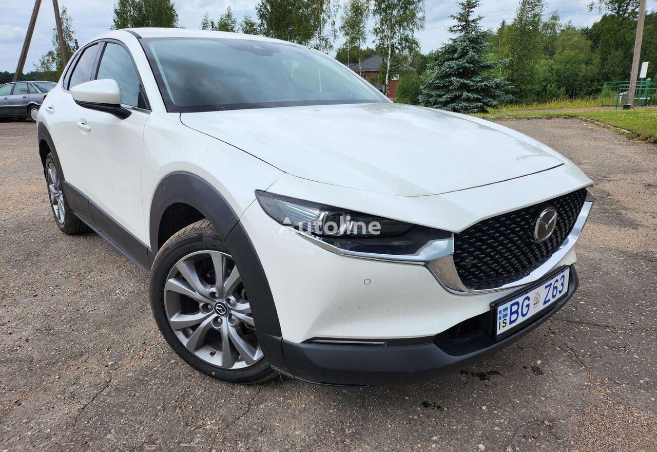 кросовер Mazda CX-30