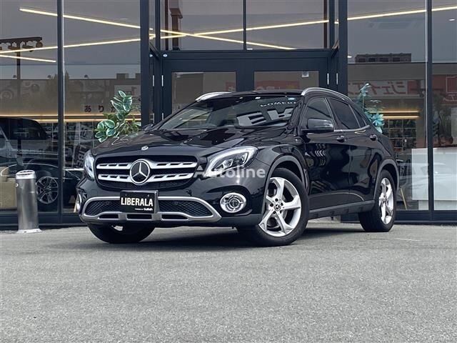 crossover Mercedes-Benz GLA