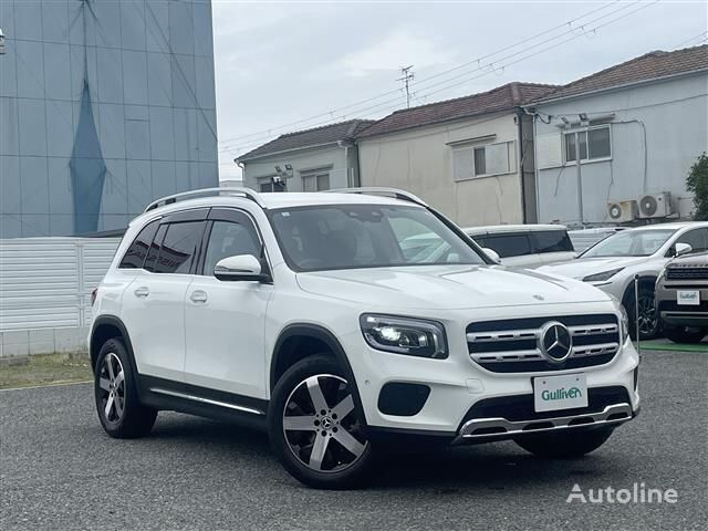 Mercedes-Benz GLB crossover