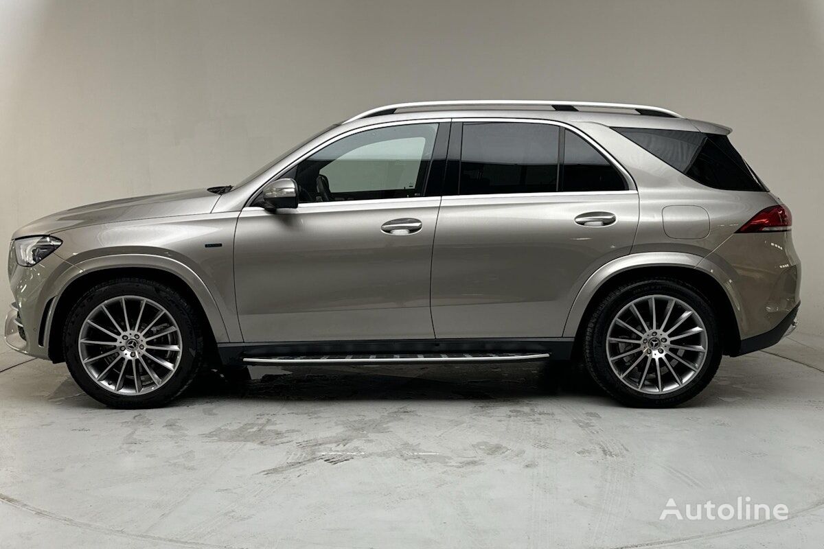 кроссовер Mercedes-Benz GLE