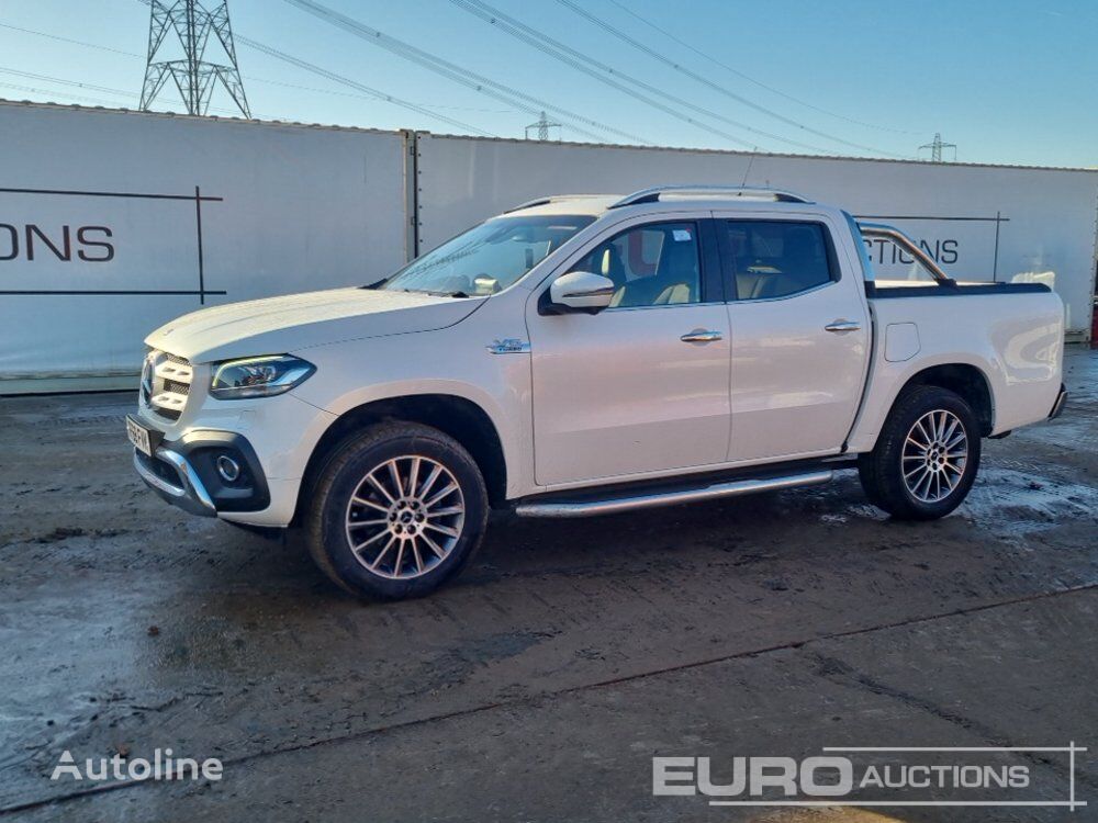 Mercedes-Benz X350D crossover