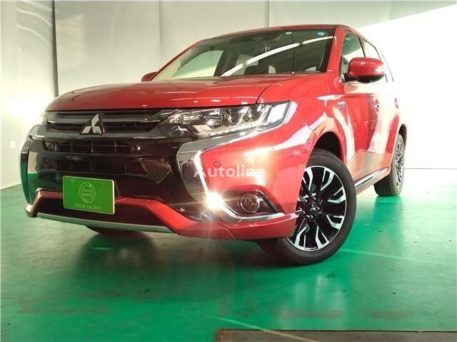 Mitsubishi OUTLANDER crossover