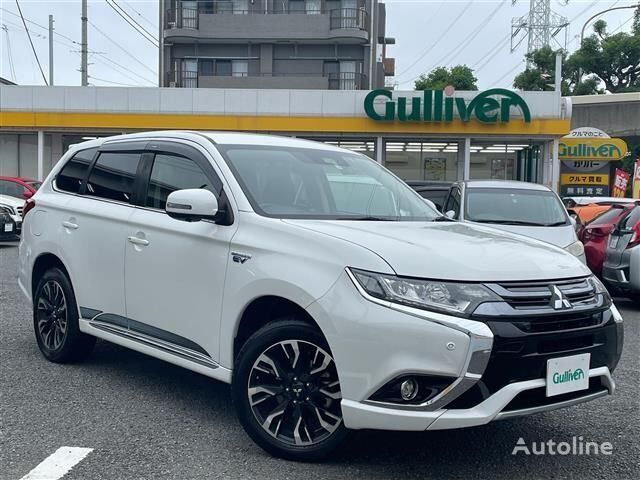 crossover Mitsubishi OUTLANDER