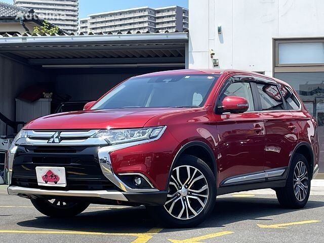 crossover Mitsubishi OUTLANDER