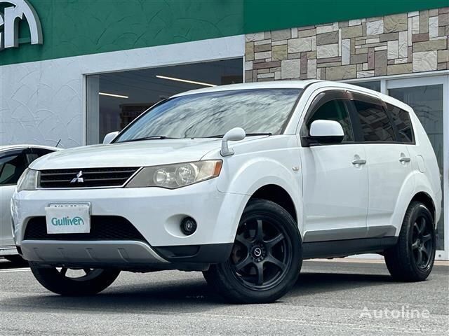 سيارة كروس أوفر Mitsubishi OUTLANDER