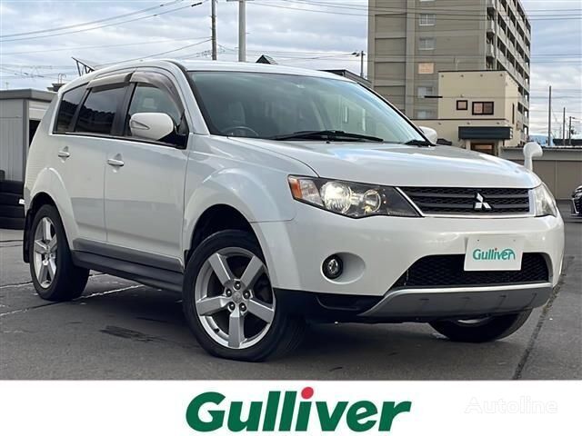 кросоувер Mitsubishi OUTLANDER