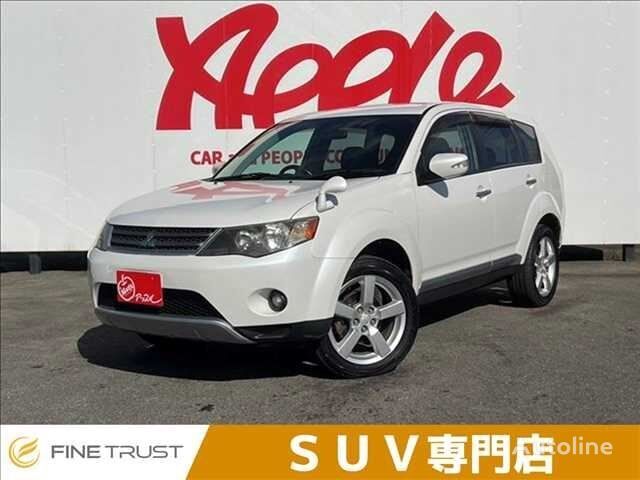 crossover Mitsubishi OUTLANDER