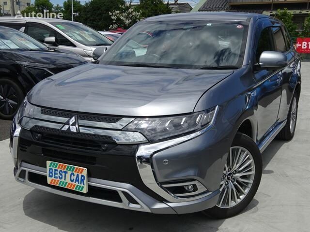 кроссовер Mitsubishi OUTLANDER PHEV