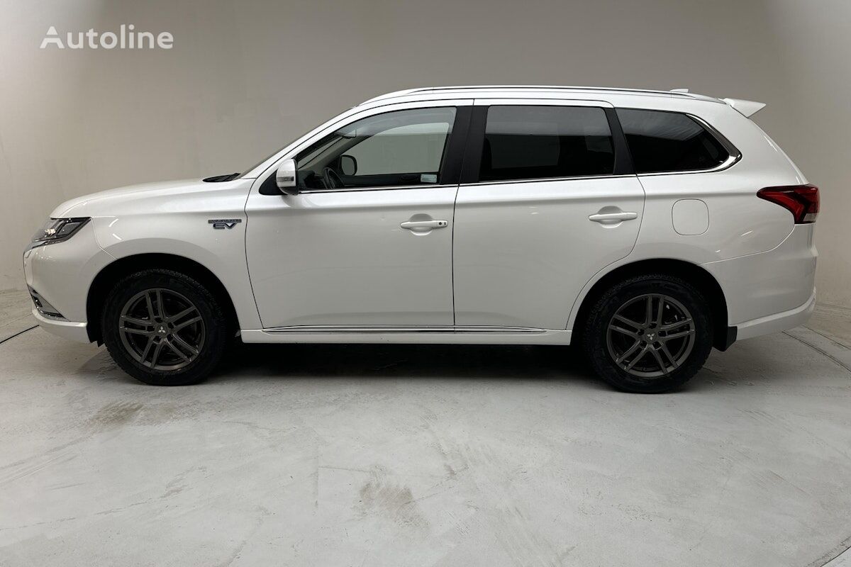 Mitsubishi Outlander krosover