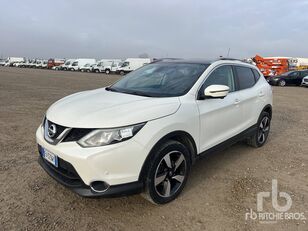 CUV Nissan QASHQAI