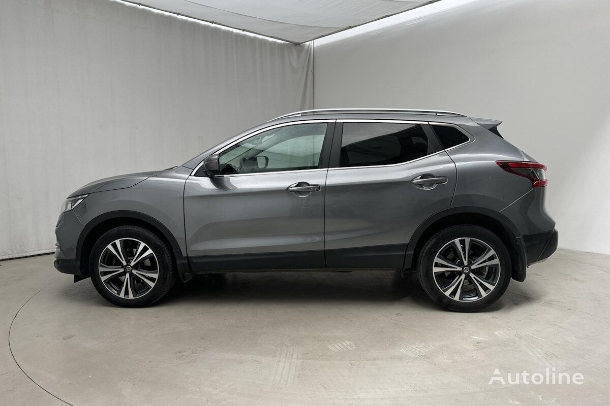 سيارة كروس أوفر Nissan Qashqai