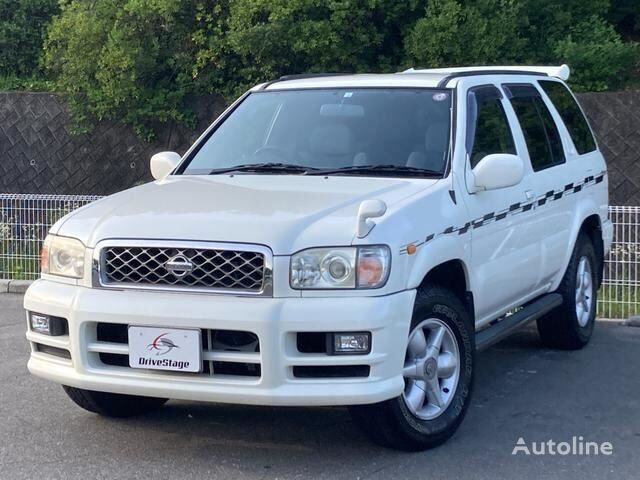 crossover Nissan TERRANO